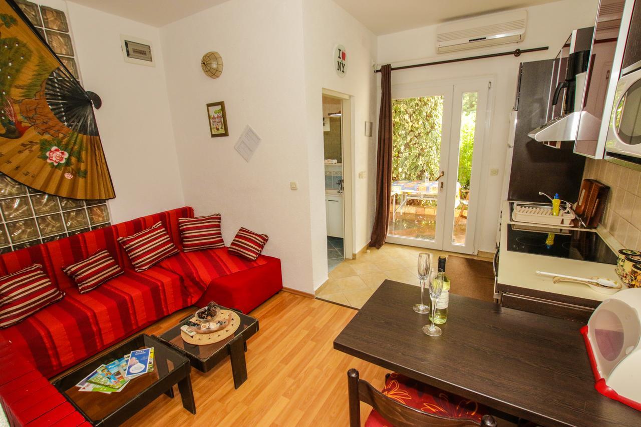 Apartments Finida Poreč Eksteriør billede